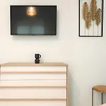 Modern Lux Netflix 5 Pers Apartmán