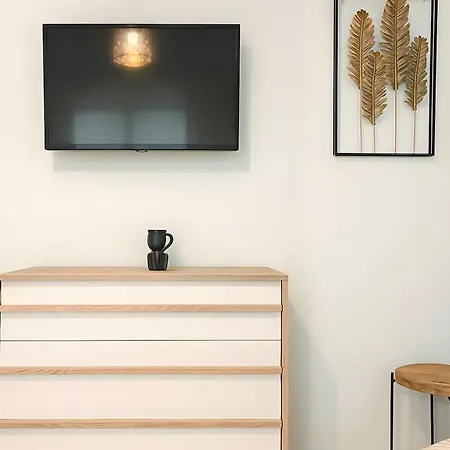 아파트 Modern Lux Netflix 5 Pers *